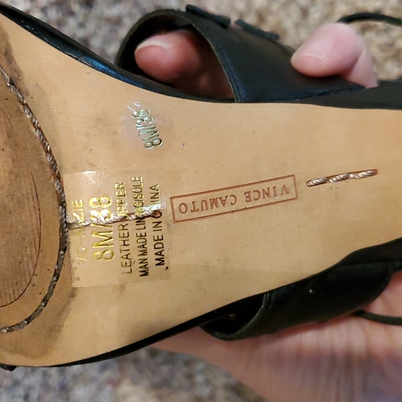 🖤💋Vince Camuto💋🖤Kazie lace up black heels with zipper, size 8. - Picture 9 of 16